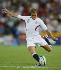 Jonny Wilkinson kicking at goal